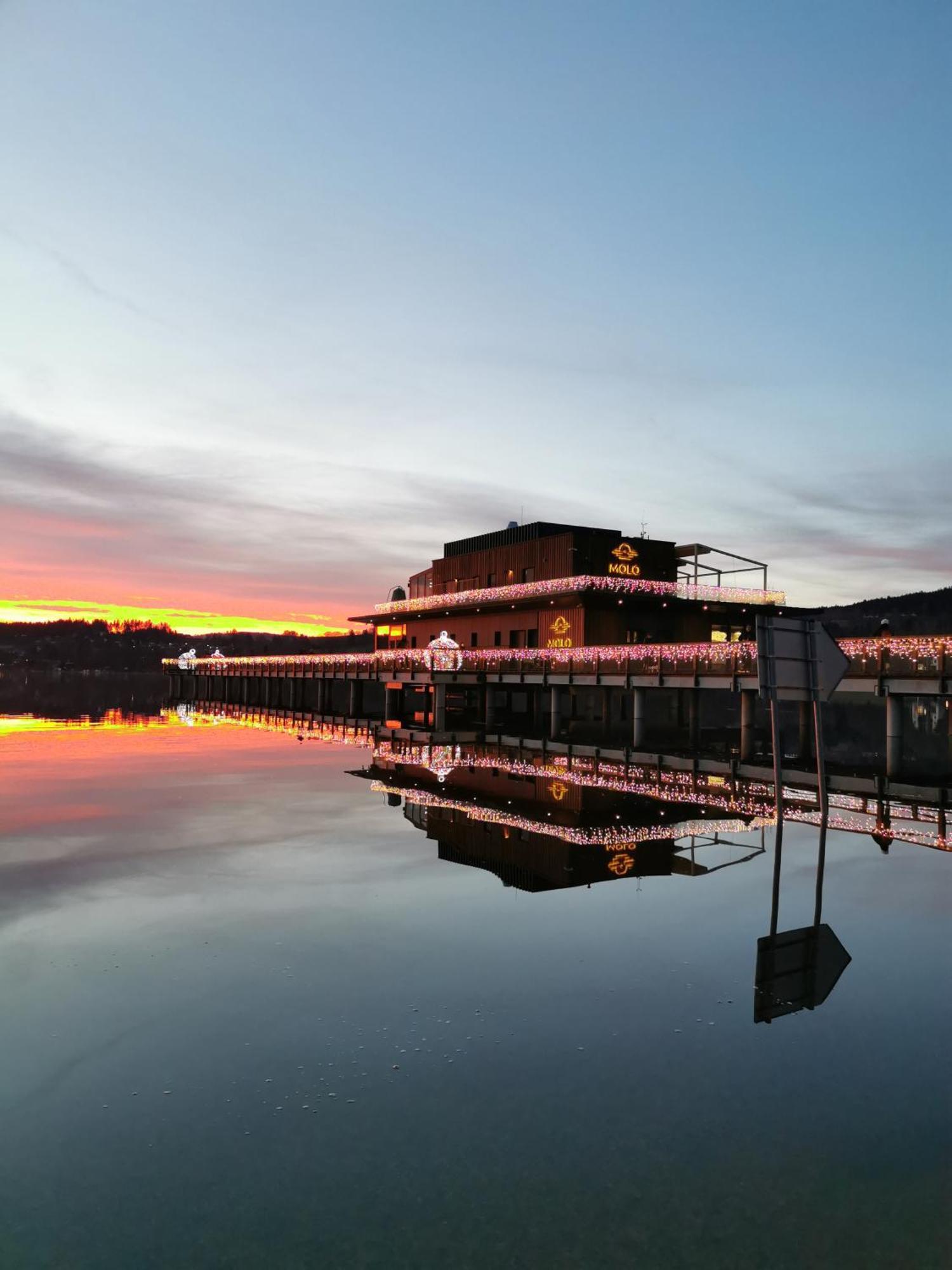 Apartman S Terasou A Vyhledem Na Jezero Lipno Kovarov  Exterior foto
