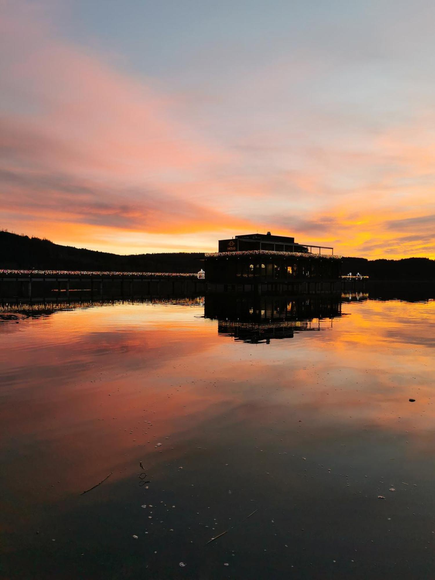 Apartman S Terasou A Vyhledem Na Jezero Lipno Kovarov  Exterior foto